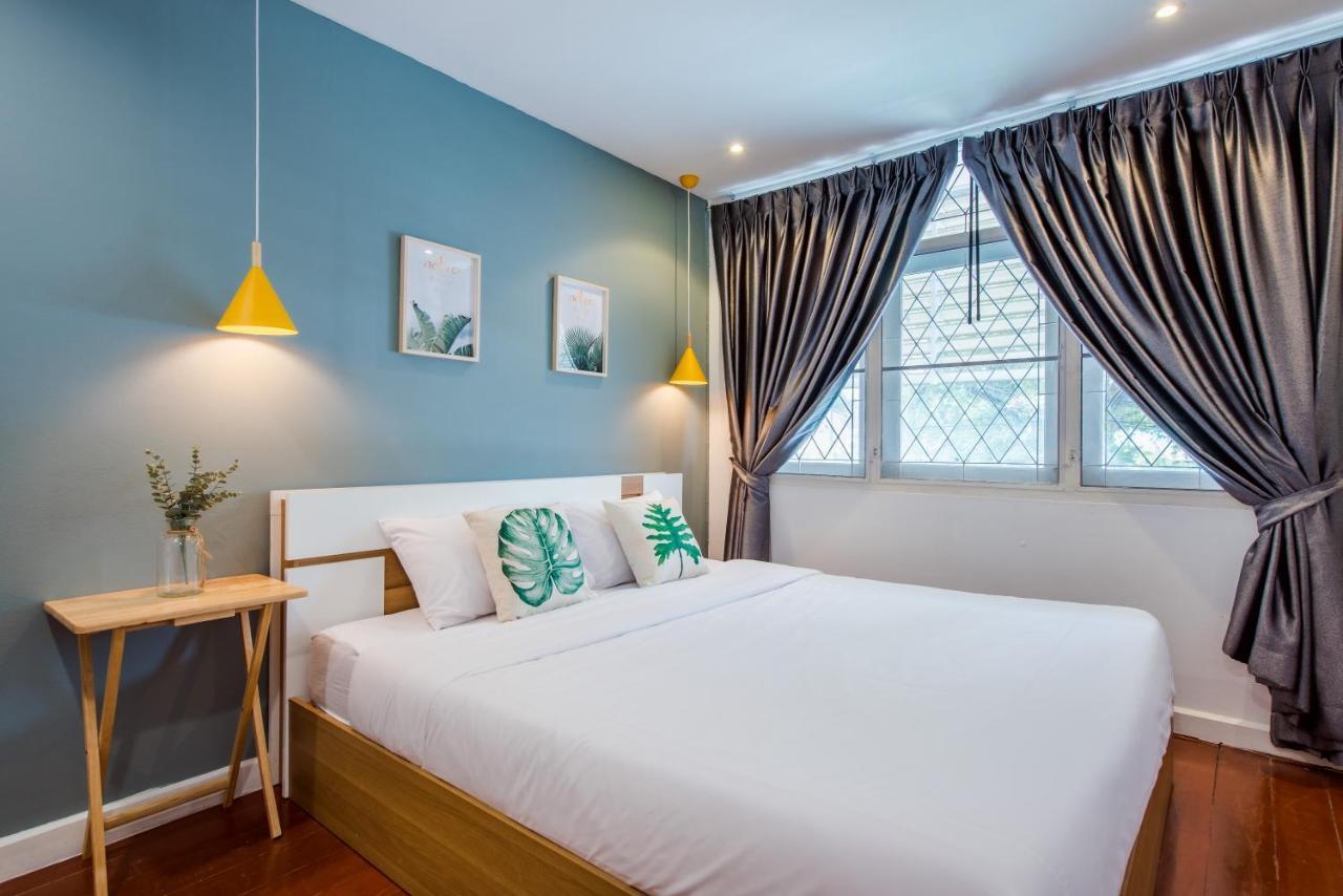 White Beach House Hua Hin 20 Second To The Beach Extérieur photo