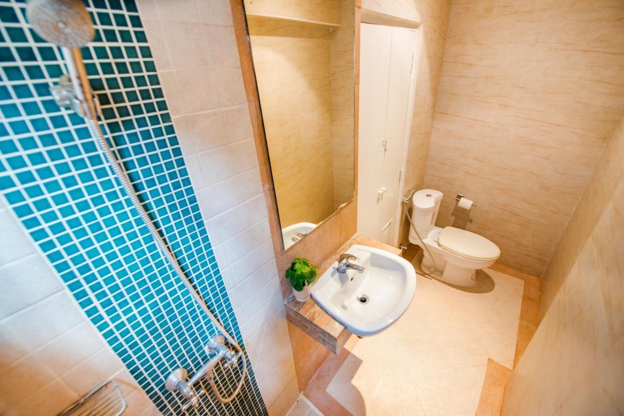 White Beach House Hua Hin 20 Second To The Beach Extérieur photo